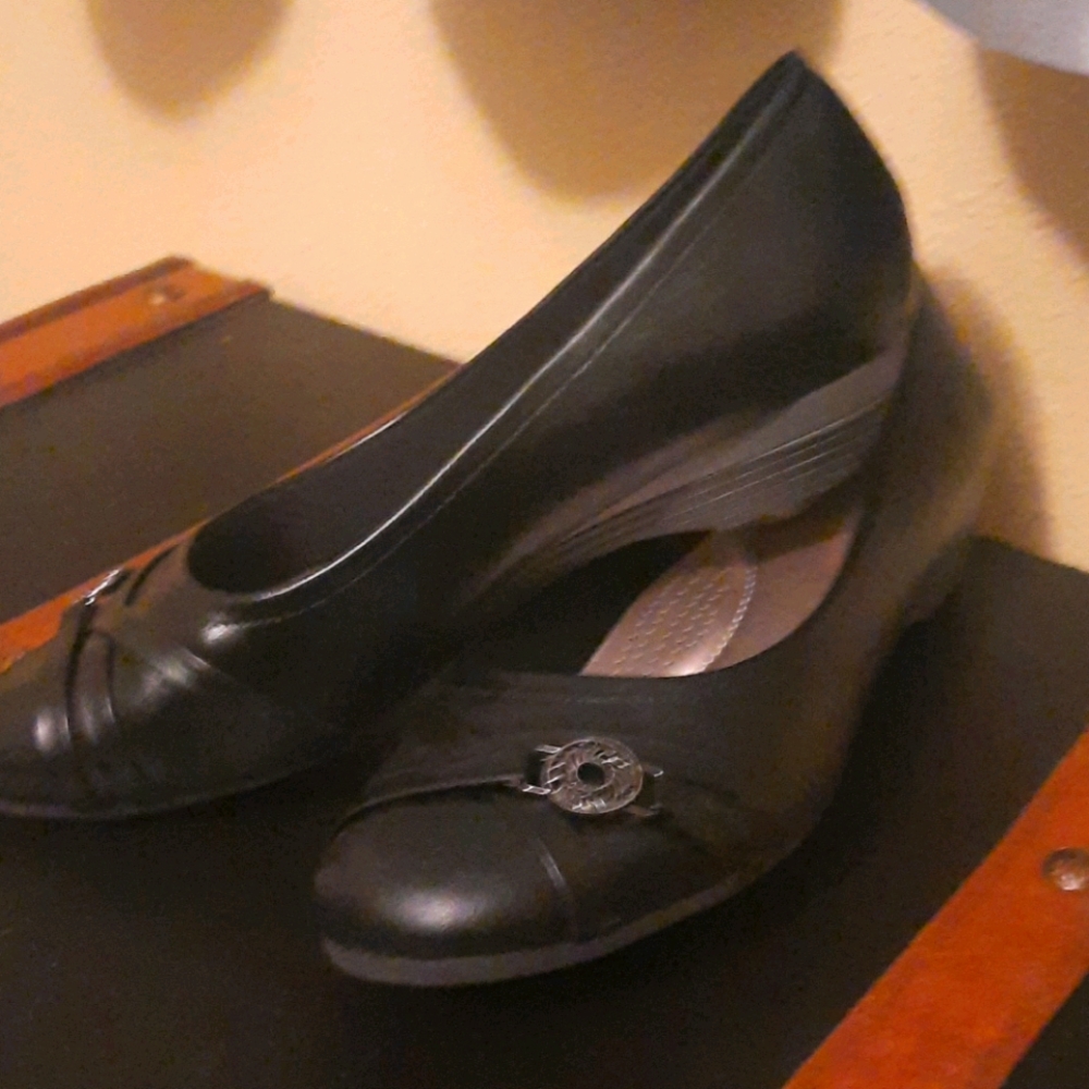Women's size 12 ballet flats